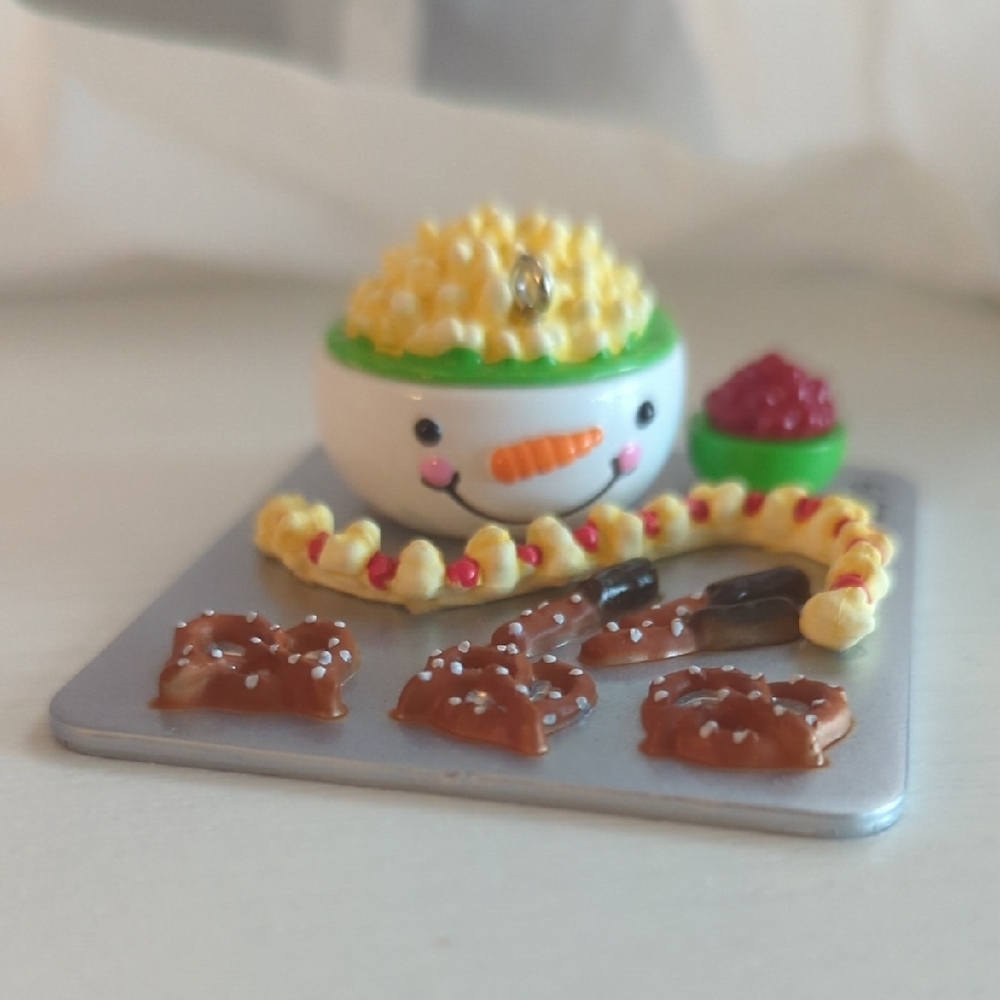 Cute Snowman Snack Set